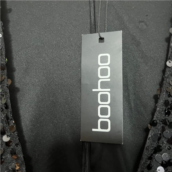 Boohoo Black Deep Plunge Sequined Bodycon Dress Size 8 NWT - Picture 5 of 10